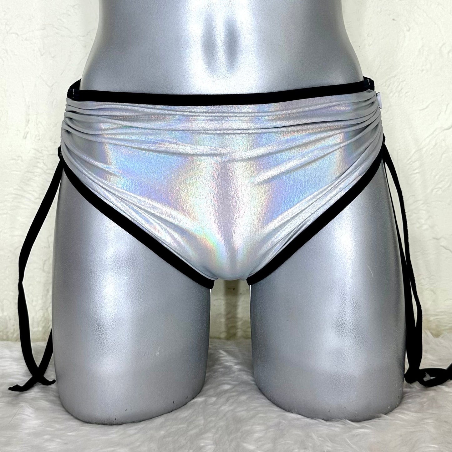 Cachetero jaretas pin-up plata tornasol holograma
