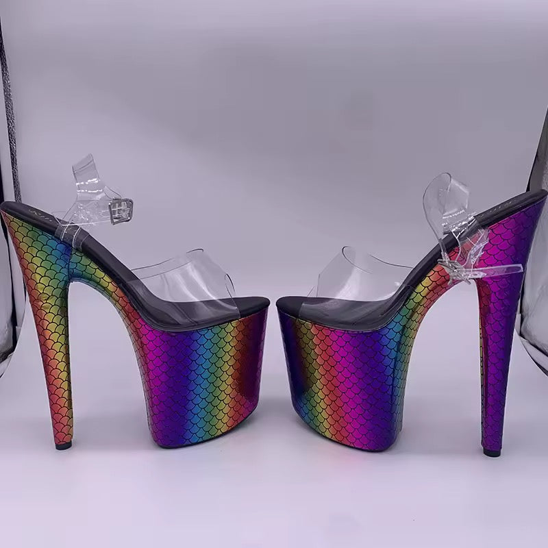 Zapatillas sirena arcoíris 8”