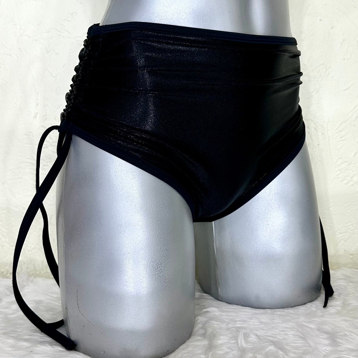 Cachetero jaretas pin-up negro liso holograma
