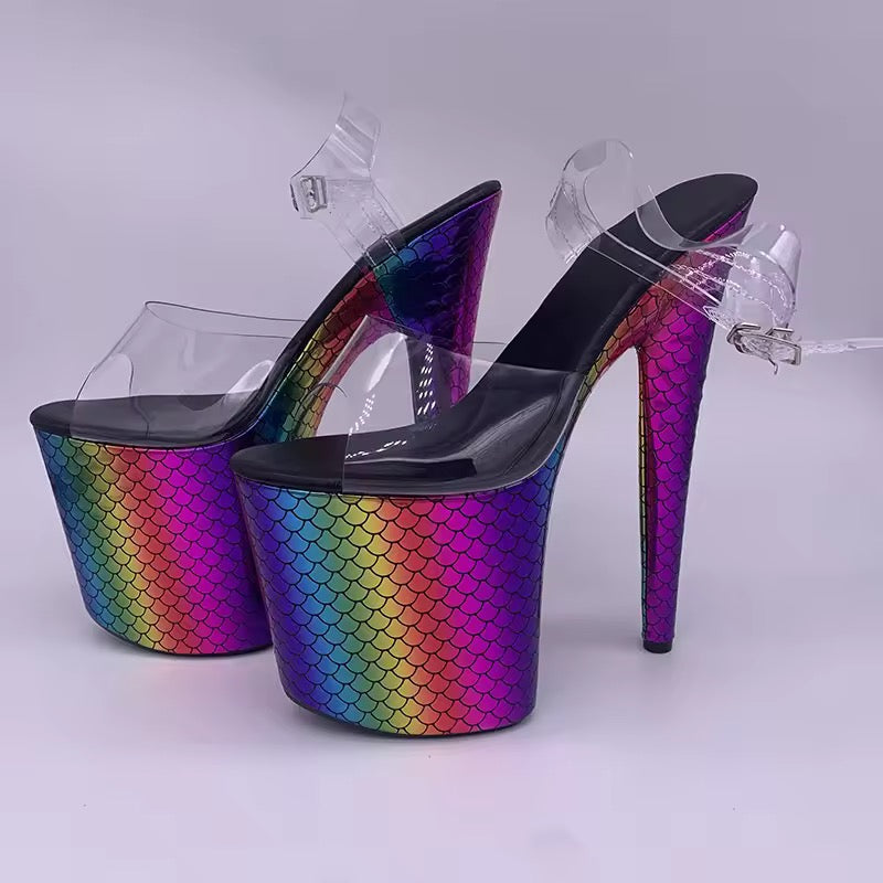 Zapatillas sirena arcoíris 8”