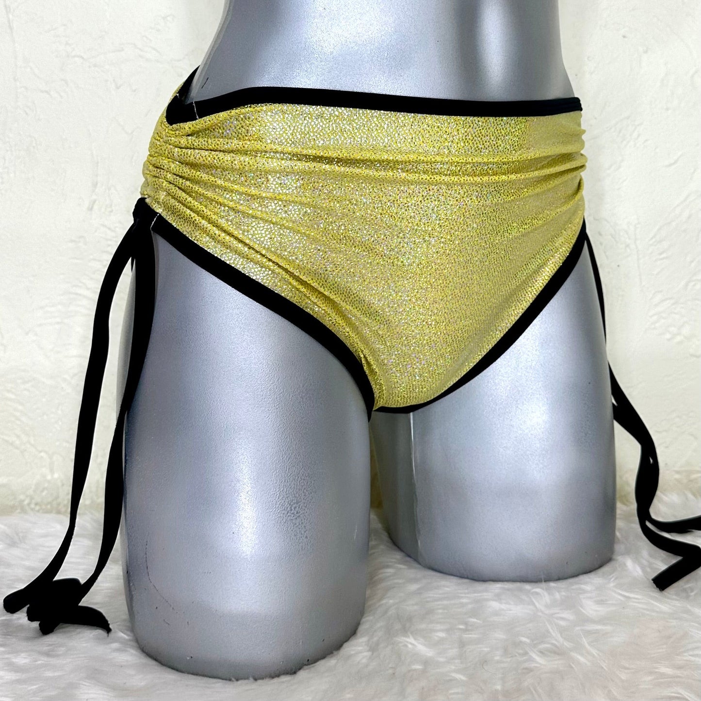 Cachetero jaretas pin-up amarillo/plata holograma