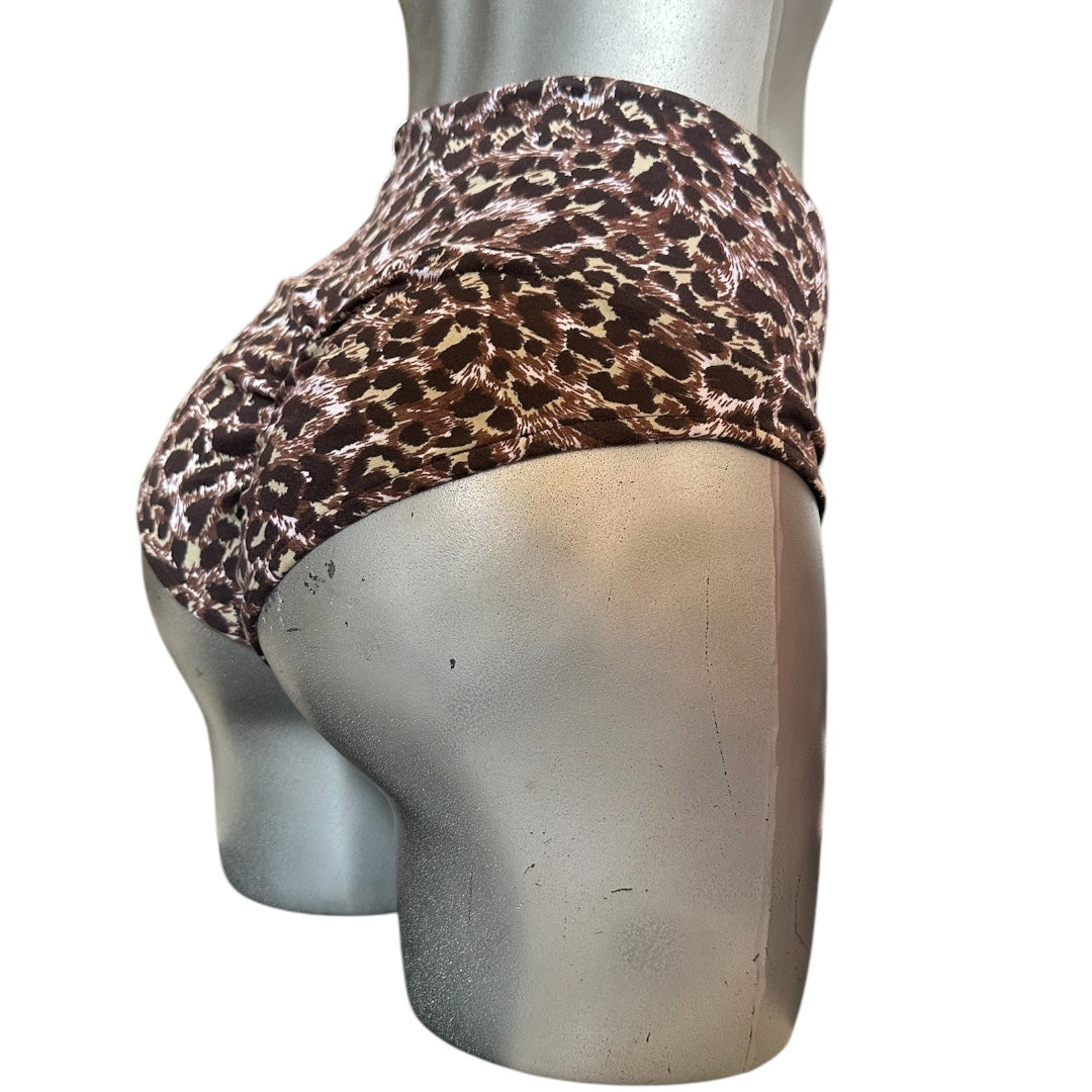 LOL SPORT Cachetero animal print a la cintura
