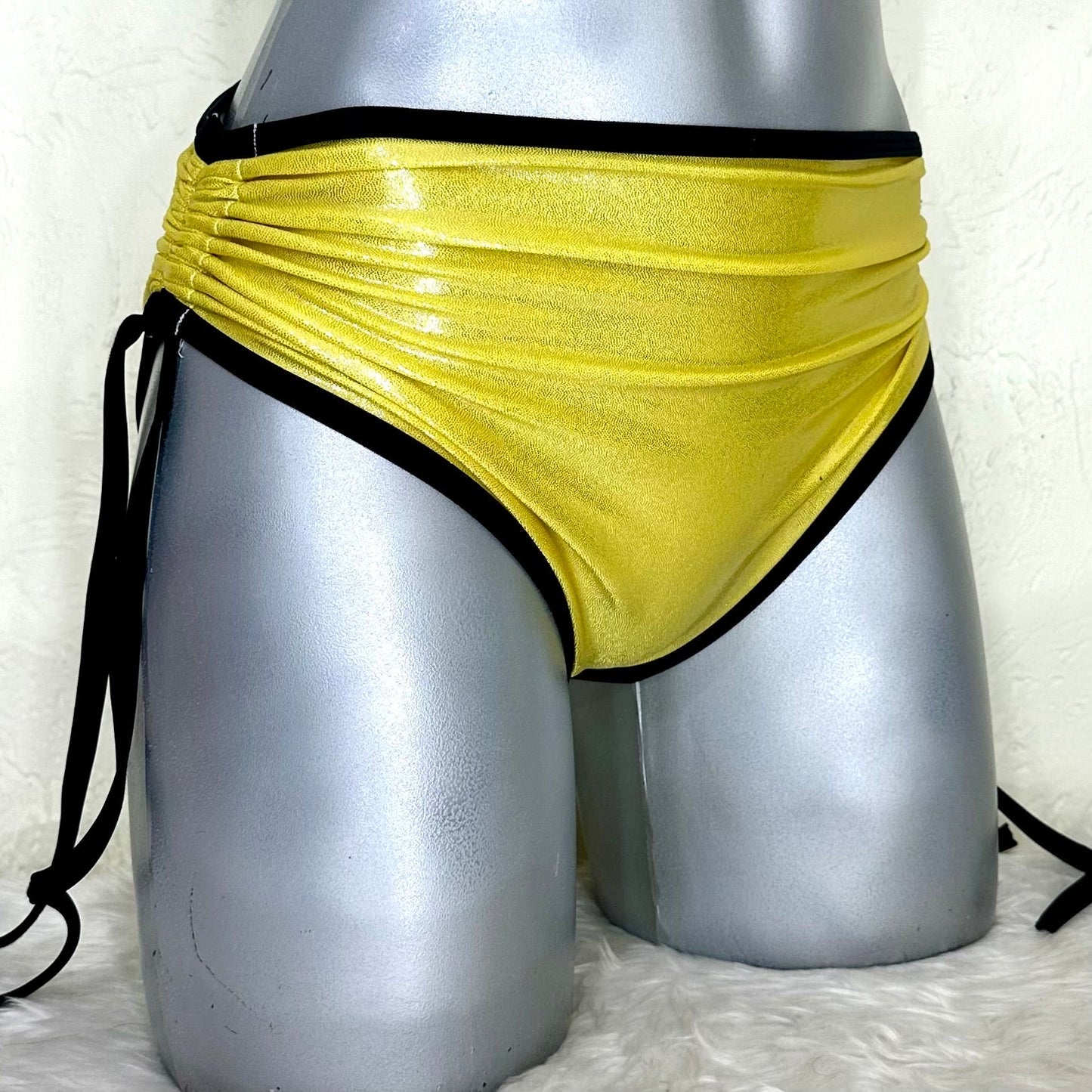 Cachetero jaretas pin-up amarillo liso holograma