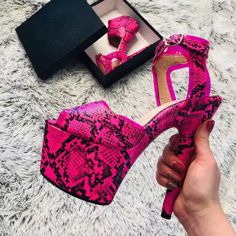 Zapatillas plataformas neones animal print