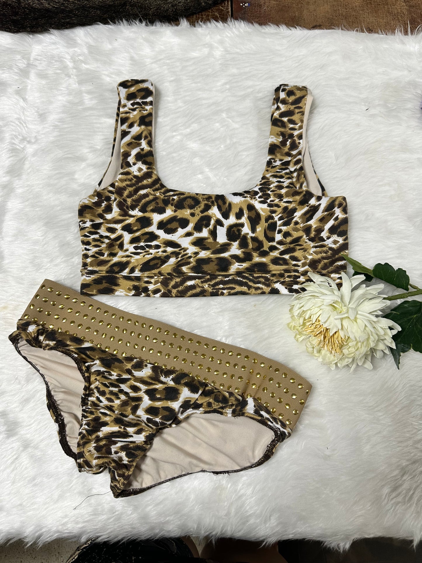 LOL SPORT Top animal print nude/cafe