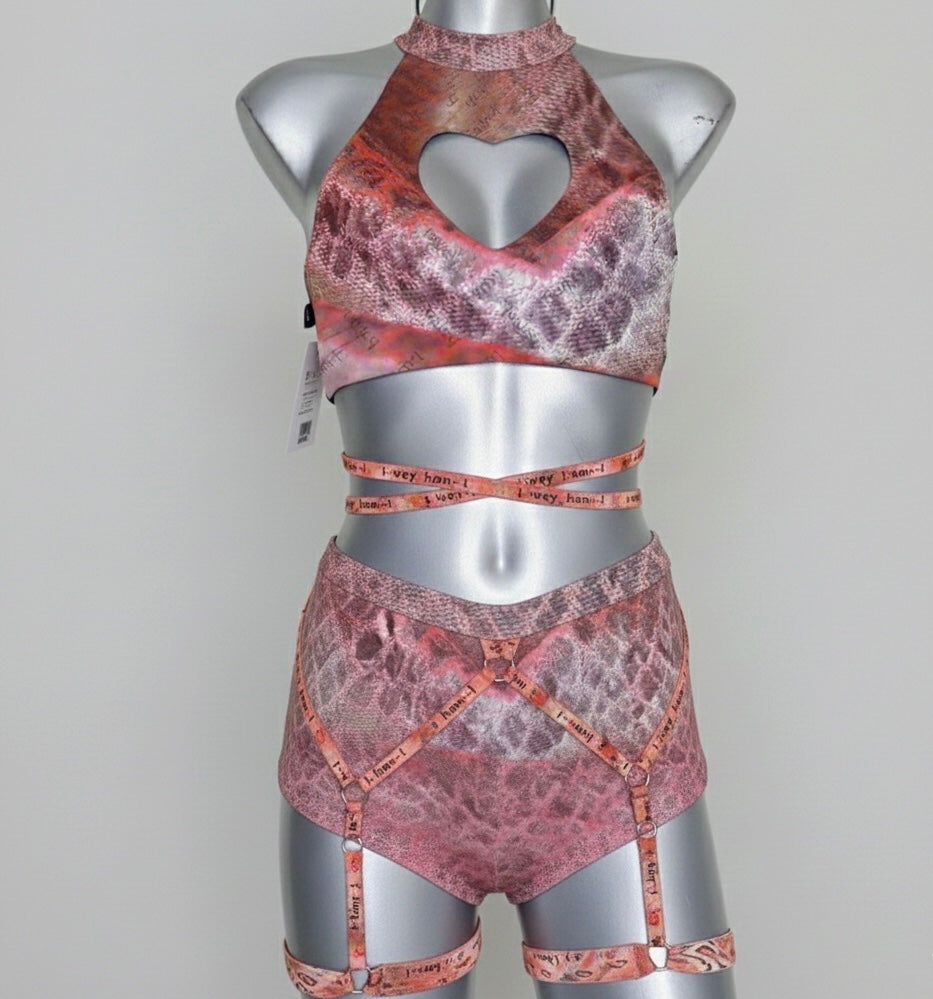 Conjunto corazón holograma rosa terciopelo