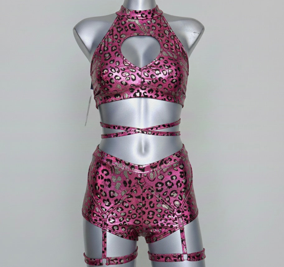 Conjunto corazón holograma rosa animal print