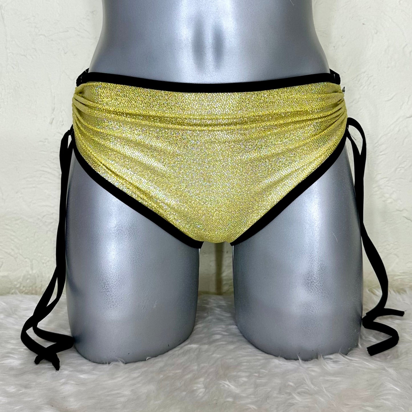 Cachetero jaretas pin-up amarillo/plata holograma