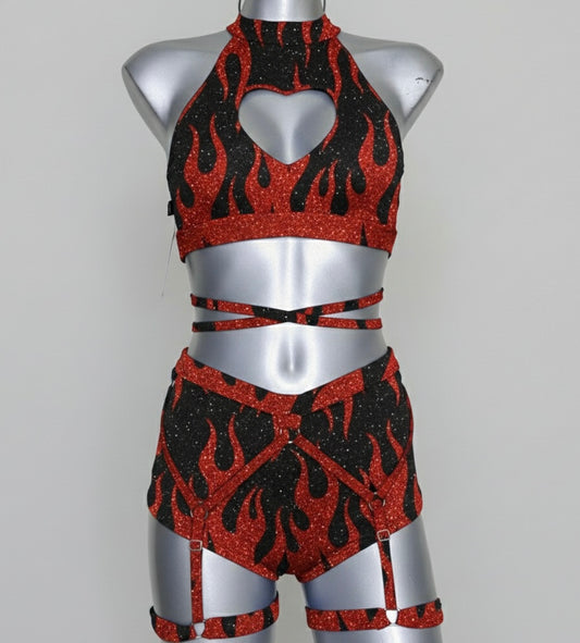 Conjunto corazón holograma fuego rojo/negro