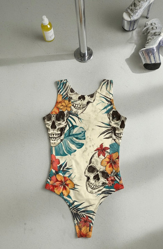 Body Vixen calaveras nude